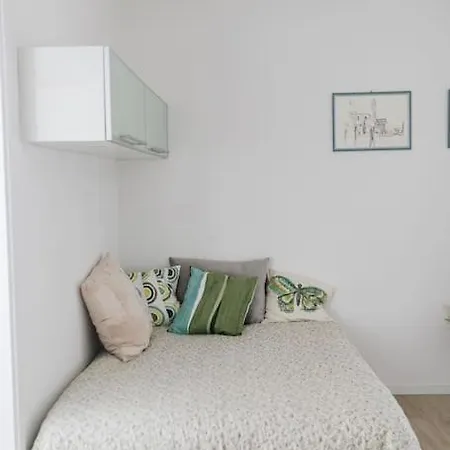 Azzurro Apartment